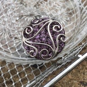 ISO this ring I let slip through my fingers